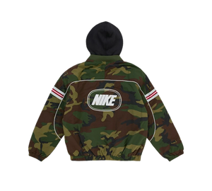 Jaqueta Supreme x Nike 'Nylon Hooded Jacket Woodland Camo' Camuflado – costas