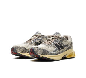 Tênis New Balance 2010 x Joe Freshgoods 'Bag Lady' Creme – foto 3