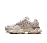 Tênis New Balance 9060 'Bisque Sea Salt' Bege