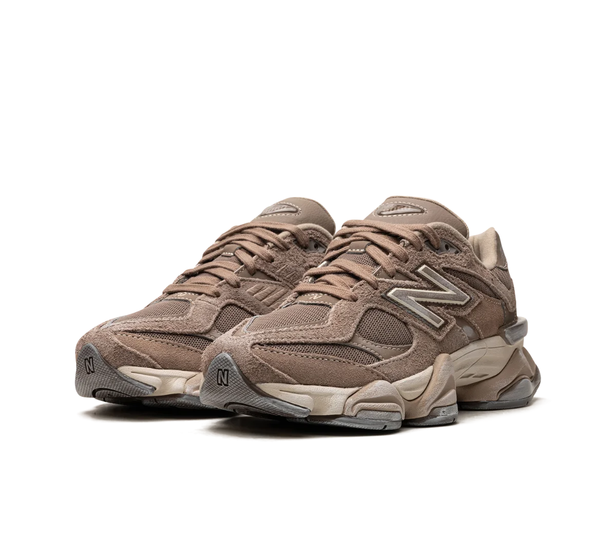 Tênis New Balance 9060 'Mushrrom Timberwolf' Marrom