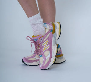 Tênis New Balance 9060 'Pink Taffy Calcium' Rosa – foto 4