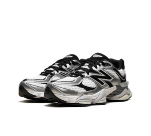 Tênis New Balance 9060 'Shoe Palace Metallic' Prata / Preto – foto 3