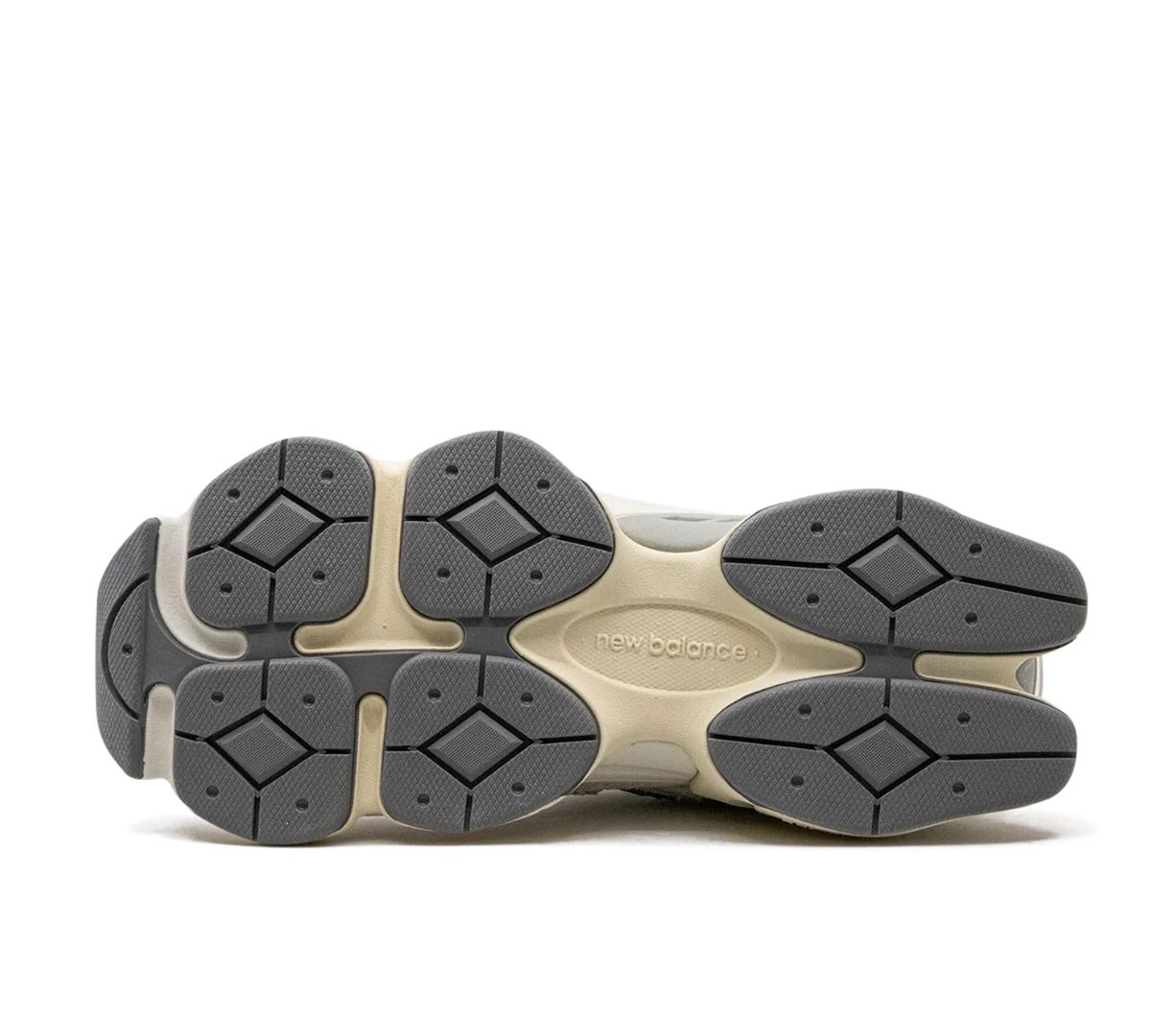 Tênis New Balance 9060 'Suede Pack Sea Salt' Cinza