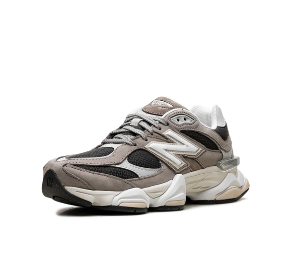 Tênis New Balance 9060 'Fall Suedes Pack Arid Stone' Marrom