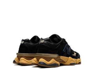 Tênis New Balance 9060 'Black Royal Gum' Preto / Amarelo – foto 4