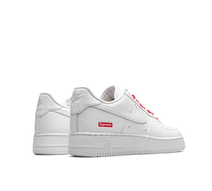 Tênis Nike Air Force 1 Low x Supreme 'White' Branco – foto 4