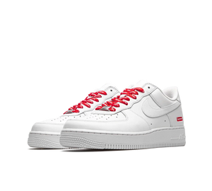 Tênis Nike Air Force 1 Low x Supreme 'White' Branco – foto 3