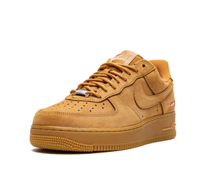Tênis Nike Air Force 1 Low x Supreme 'Wheat' Marrom – foto 2