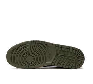 Tênis Nike Air Jordan 1 Low OG x Travis Scott 'Medium Olive' Verde / Branco – foto 5