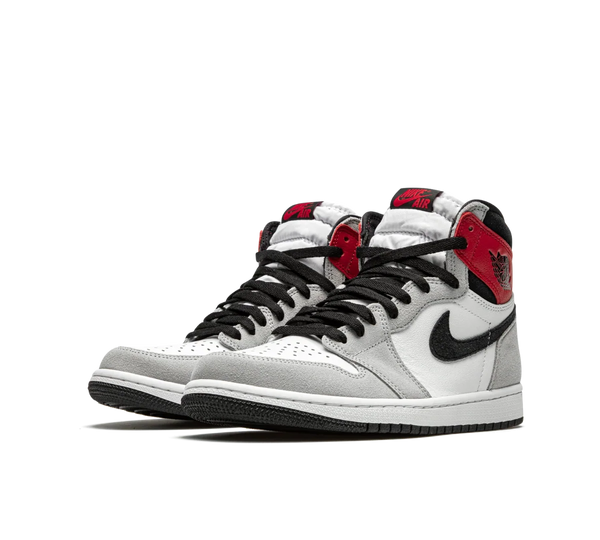 Tênis Nike Air Jordan 1 Retro High OG 'Light Smoke Grey' Cinza/Vermelho