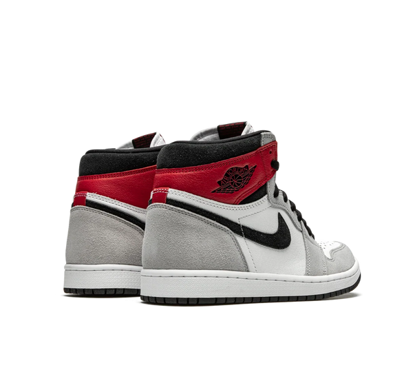 Tênis Nike Air Jordan 1 Retro High OG 'Light Smoke Grey' Cinza/Vermelho