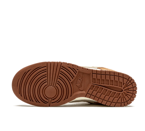 Tênis Nike Dunk Low 'Medium Curry' Bege / Marrom – foto 5