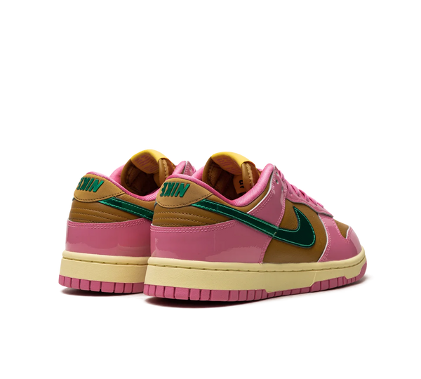 Tênis Nike Dunk Low 'Parris Goebel' Rosa