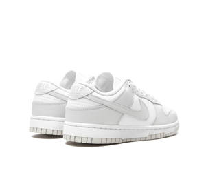 Tênis Nike Dunk Low 'Photon Dust' Cinza – foto 4