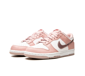 Tênis Nike Dunk Low 'Pink Velvet' Rosa – foto 3