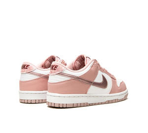 Tênis Nike Dunk Low 'Pink Velvet' Rosa – foto 4