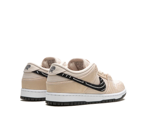 Tênis Nike Dunk Low SB x 'Albino & Preto Jiu-Jitsu' – foto 4