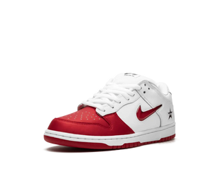 Tênis Nike Dunk Low SB x Supreme 'Jewel Swoosh Red White' Vermelho / Branco – foto 2
