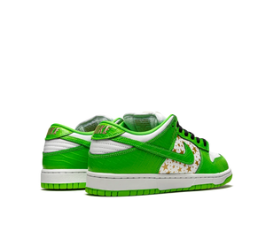 Tênis Nike Dunk Low SB Supreme 'Mean Green' Verde / Branco – foto 4