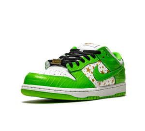 Tênis Nike Dunk Low SB Supreme 'Mean Green' Verde / Branco – foto 2