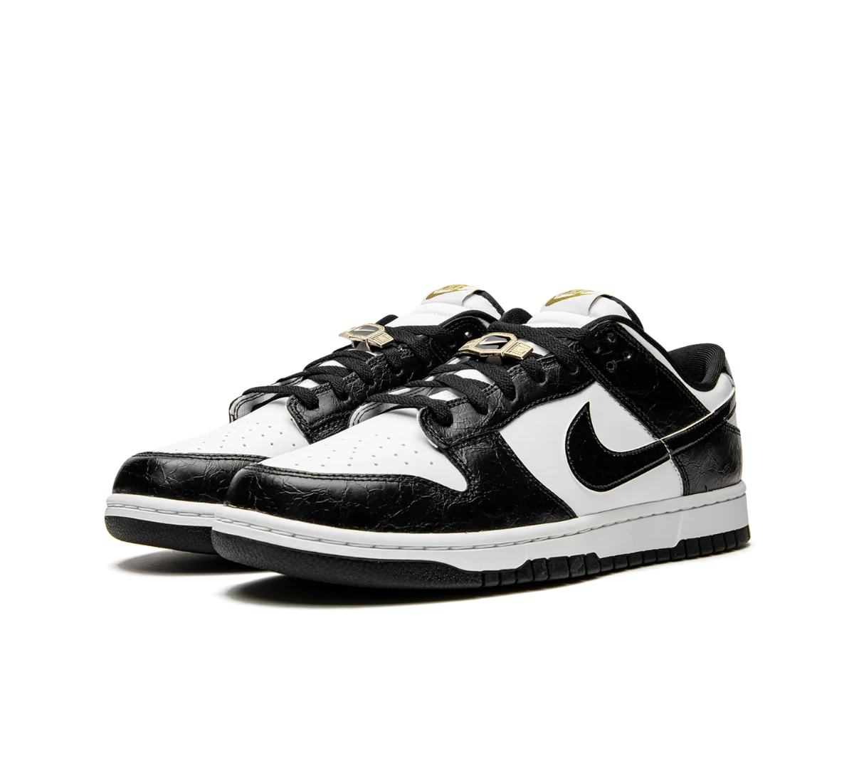 Tênis Nike Dunk Low 'World Champ' Preto / Branco