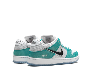 Tênis Nike Dunk Low x April Skateboards 'Turbo Green' Verde – foto 4