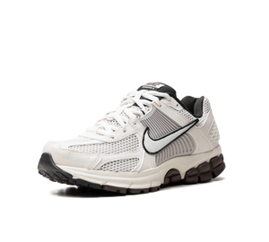 Tênis Nike Zoom Vomero 5 'Phantom' Preto / Branco – foto 4