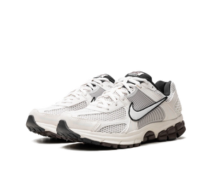 Tênis Nike Zoom Vomero 5 'Phantom' Preto / Branco – foto 2