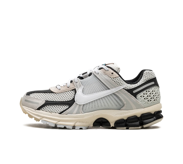 Tênis Nike Zoom Vomero 5 'Supersonic' Preto / Branco