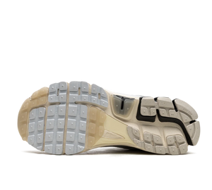 Tênis Nike Zoom Vomero 5 'Supersonic' Preto / Branco – foto 5