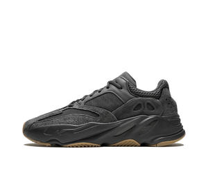 Tênis Adidas Yeezy Boost 700 'Utility Black' Preto – vista lateral