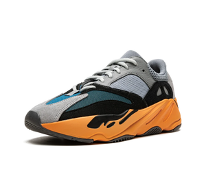 Tênis Adidas Yeezy Boost 700 'Wash Orange' Laranja – vista 3/4 frente