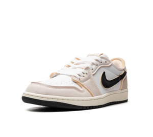 Tênis Air Jordan 1 Low OG EX 'Coconut Milk' Bege – foto 2