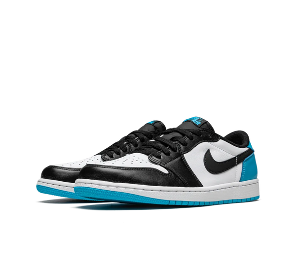 Tênis Air Jordan 1 Low OG 'UNC' Azul