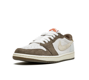 Tênis Nike Air Jordan 1 Low OG 'Year of the Rabbit' Branco / Marrom – foto 2