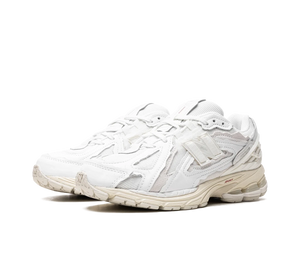 Tênis New Balance 1906D Protection Pack 'White' Branco / Bege – par visto de frente