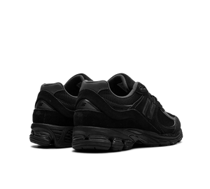 Tênis New Balance 2002R 'Triple Black Suede' Preto – foto 4