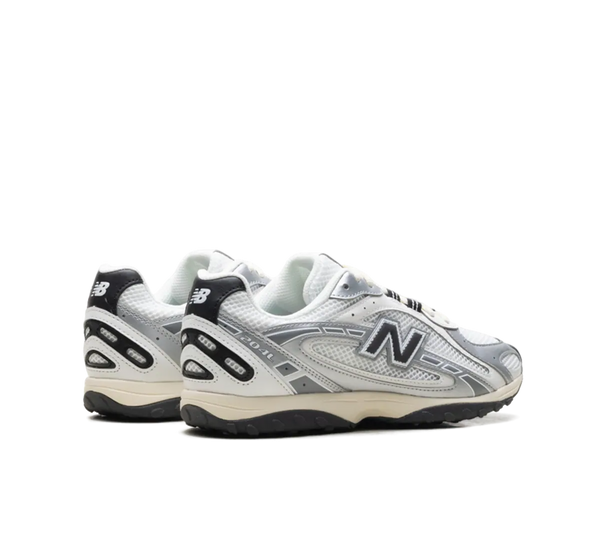 Tênis New Balance 204L 'Silver Metallic Black' Prata / Preto