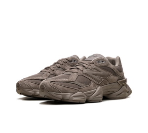 Tênis New Balance 9060 'Chestnut' Marrom – par, vista de frente