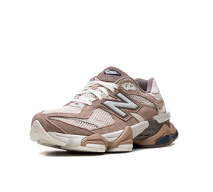 Tênis New Balance 9060 'Earth Shadow Flat Taupe' Marrom – foto 2