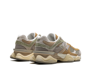 Tênis New Balance 9060 'Olivine Great Plains' Verde / Dourado – par visto de costas