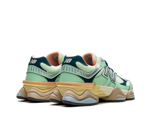 Tênis New Balance 9060 'Sweetgrass Deep Ocean' – vista traseira