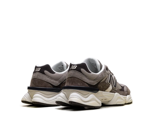 Tênis New Balance 9060 'Thunder Brown Stonewear' Marrom – foto 4