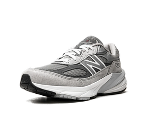 Tênis New Balance 990v6 MiUSA 'Grey' Cinza – vista 3/4 frente