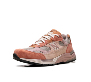 Tênis New Balance 992 x Joe Freshgoods 'Aged Well' Laranja / Bege – foto 2
