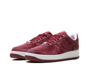 Tênis Nike Air Force 1 Low 'Kobe Bryant Forever Lower Merion Away' Vinho / Branco – par visto de frente