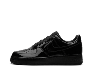 Tênis Nike Air Force 1 Low '07 Premium 'Black Patent' Preto – vista lateral