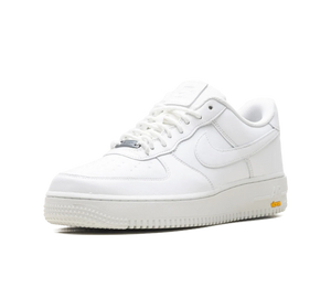 Tênis Nike Air Force 1 Low Vibram Gore-Tex 'Summit White' Branco – vista 3/4 frente