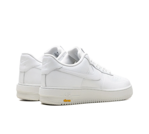 Tênis Nike Air Force 1 Low Vibram Gore-Tex 'Summit White' Branco – par, vista traseira