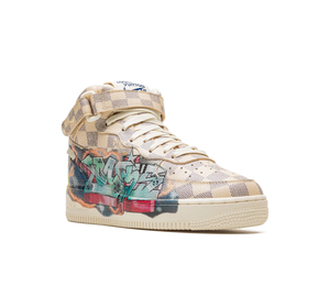 Tênis Nike Air Force 1 Mid x Louis Vuitton 'Graffiti' Bege / Verde – vista 3/4 frente